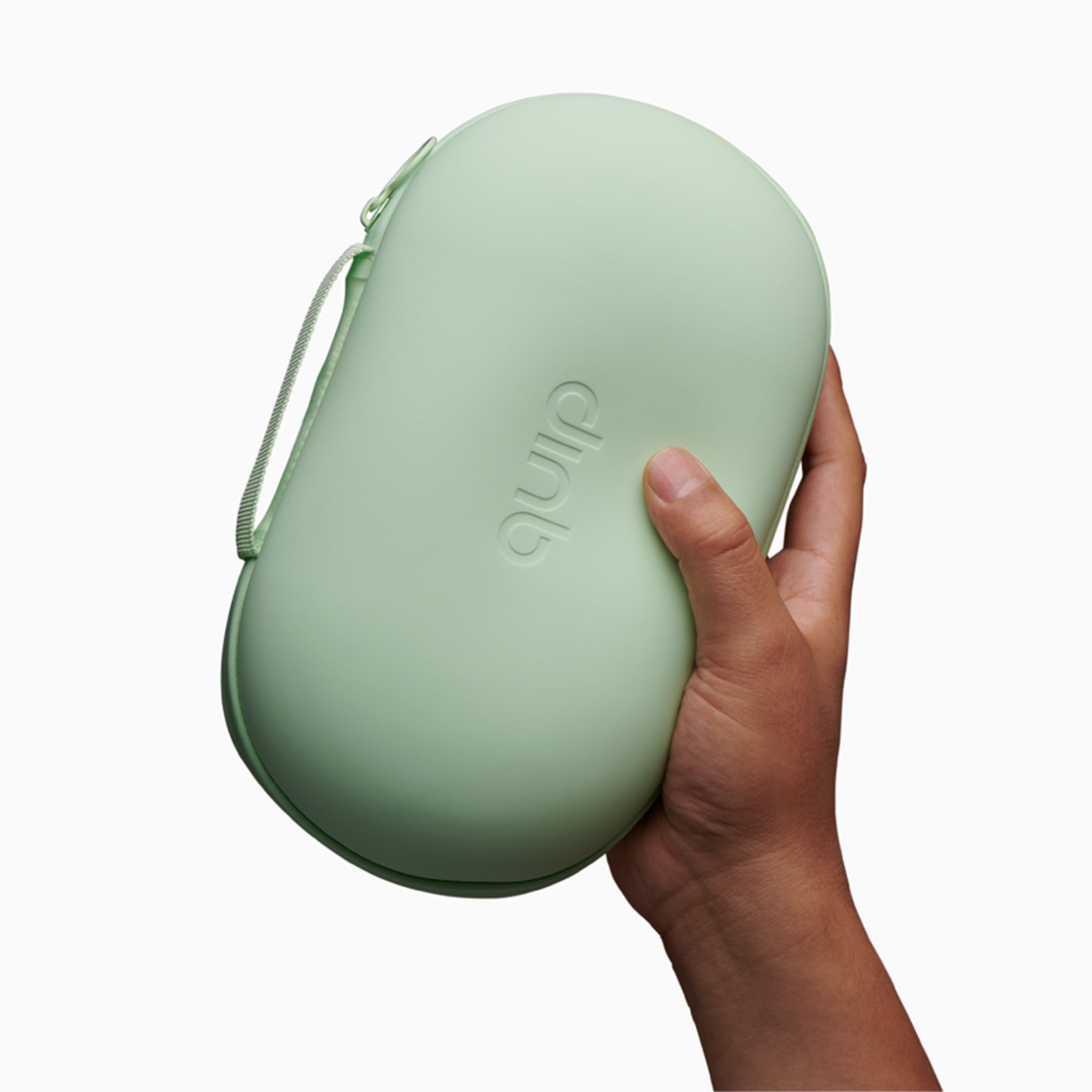 2501_DTC_RefreshBag_2880x2880_InHand-3.jpg