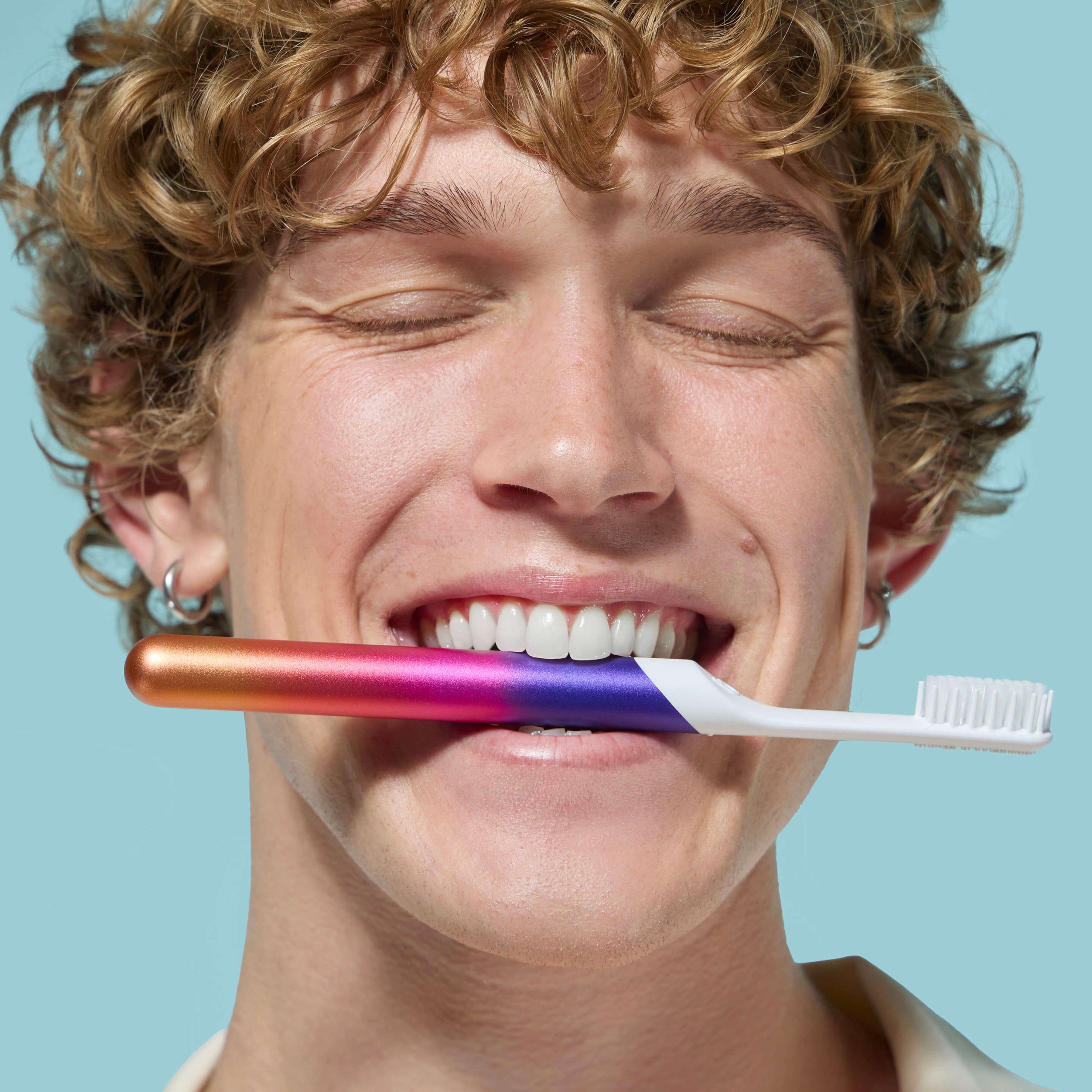 2502_DTC_PDP_ImageRefresh_SonicMetal_2_12b57824-7e87-4502-8547-0ab668f40d58.jpg
